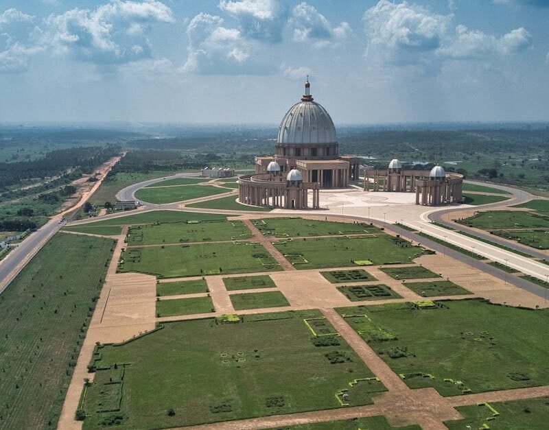 La Basílica de Nuestra Señora de la Paz, Yamoussoukro, Costa de Marfil
