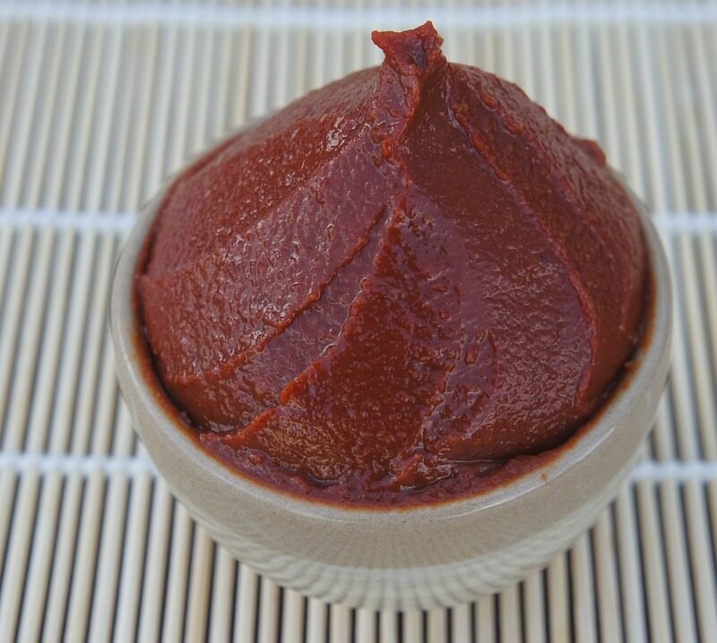 kochujang, miso, meju