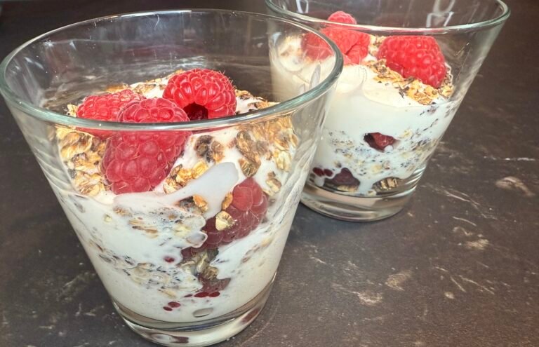 Cranachan, dessert écossais aux framboises