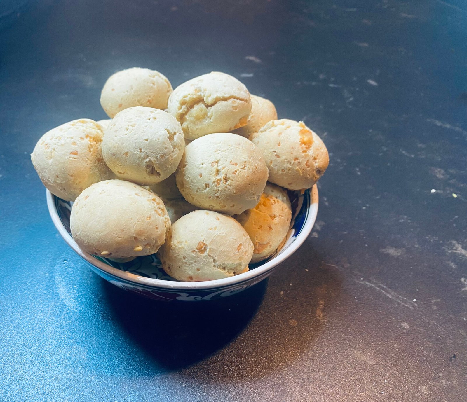 Petits pains au fromage brésiliens sans gluten (à la farine de manioc)