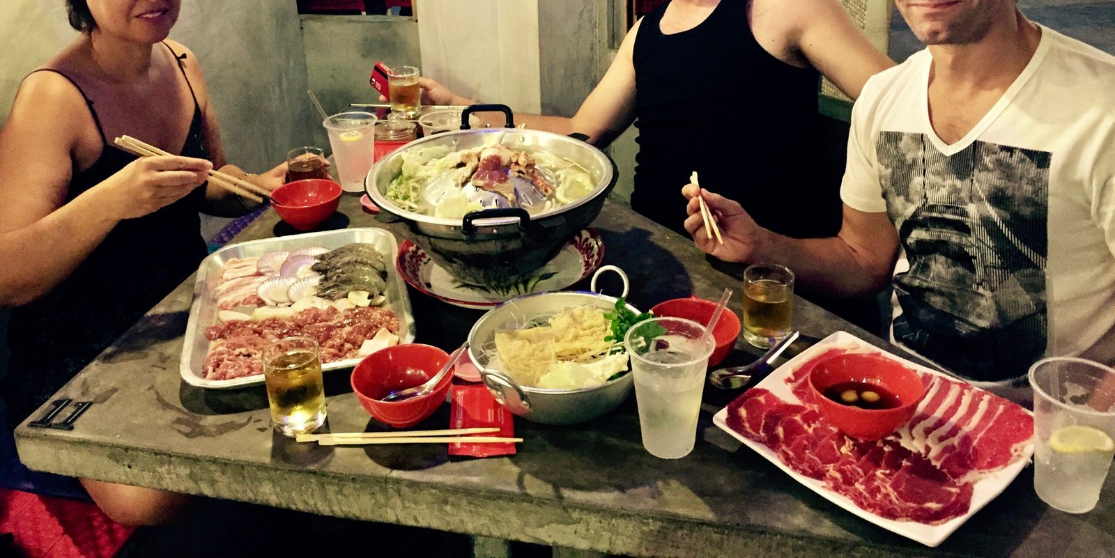 Fondue chinoise (hot pot)