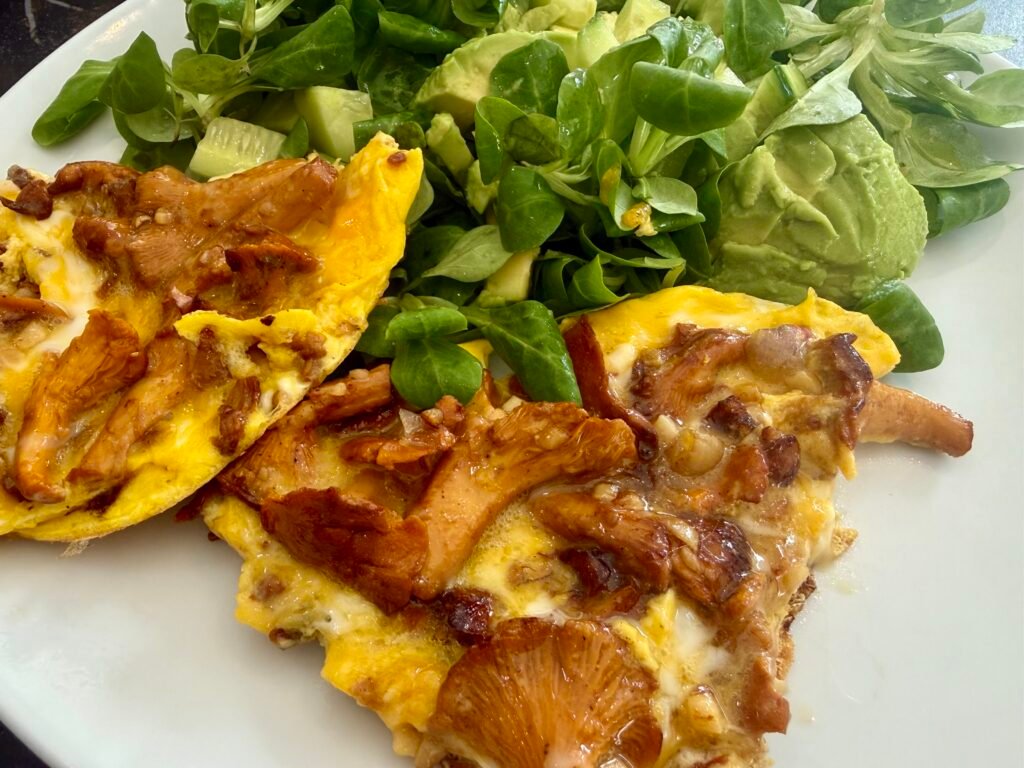 Omelette aux girolles